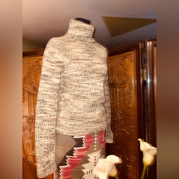 Vintage MK super thick knit 💯 % cashmere turtleneck sweater - Picture 6 of 9